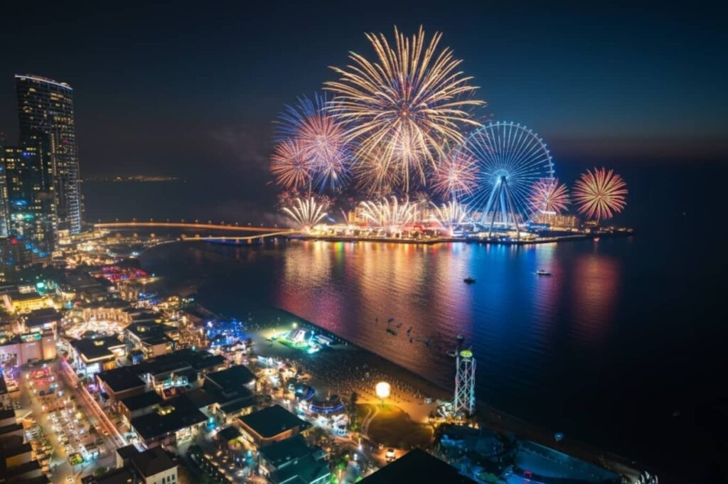 Bluewaters Island and the Ain Dubai Skyline