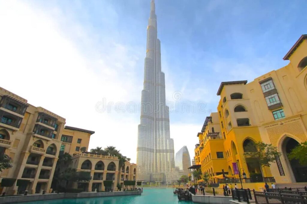 Savory Flavors and Scenic Vistas at The Cafe