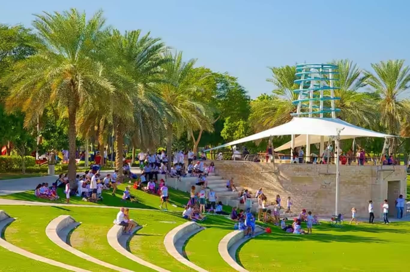 The Ultimate Guide to Dubai Park Timings for New Year 2026 Celebrations (2)
